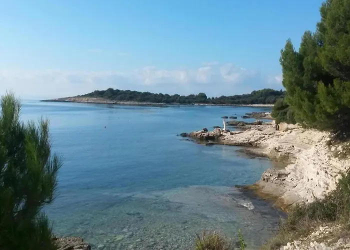 With Pool For 4 Διαμέρισμα